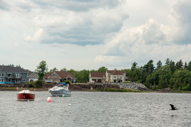 Homes on the shores of the Kennebecasis River